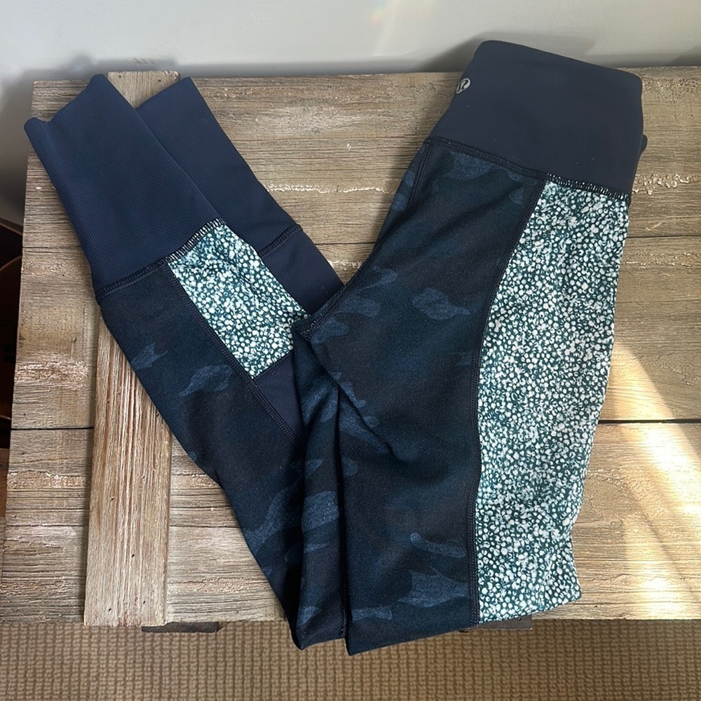 Women’s Lululemon Athletica Camo Pattern Leggings